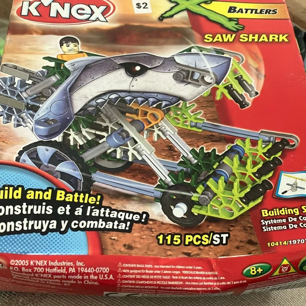 K’nex saw shark